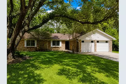5107 Longshadow Drive, Dickinson, TX 77539 - Photo 1