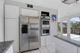 8211 Katy Fwy, Houston, TX 77024 - Photo 3