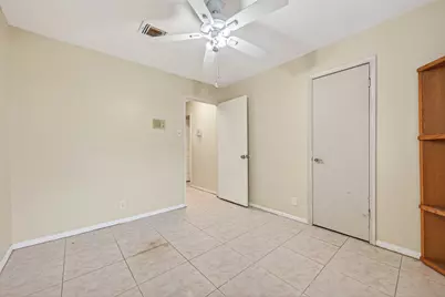 9318 Benning Drive, Houston, TX 77031 - Photo 25