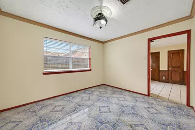 9318 Benning Drive, Houston, TX 77031 - Photo 17