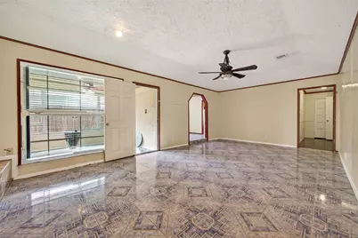 9318 Benning Drive, Houston, TX 77031 - Photo 9