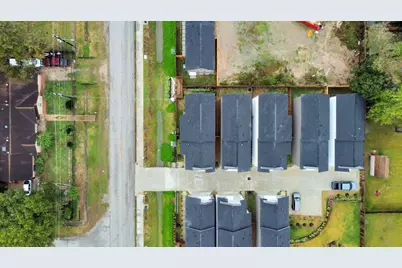 7504 Carver Road #E, Houston, TX 77088 - Photo 45
