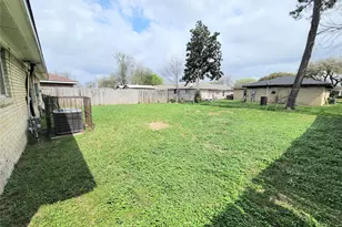 12935 Southspring Dr, Houston, TX 77047 - Photo 25