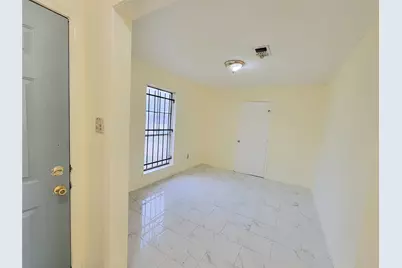 12935 Southspring Drive, Houston, TX 77047 - Photo 21