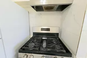 12935 Southspring Dr, Houston, TX 77047 - Photo 11