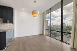 1111 Bering Dr, Houston, TX 77057 - Photo 11