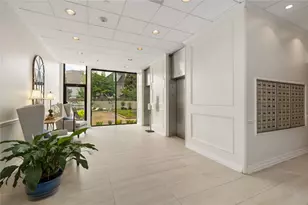 1111 Bering Dr, Houston, TX 77057 - Photo 5