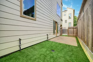 1518 Birdsall St, Houston, TX 77007 - Photo 23