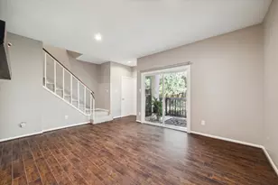 11711 Memorial Dr, Houston, TX 77024 - Photo 3