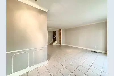 806 Wax Myrtle Lane, Houston, TX 77079 - Photo 5