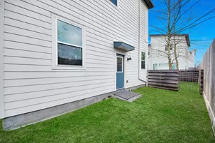 506 W Donovan St, Houston, TX 77091 - Photo 27