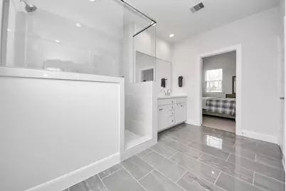 506 W Donovan Street #F, Houston, TX 77091 - Photo 15