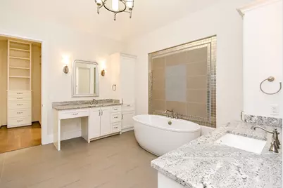 810 Remington Glade Drive, Houston, TX 77042 - Photo 25