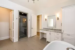 810 Remington Glade Dr, Houston, TX 77042 - Photo 27