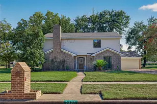 5507 Arncliffe Dr, Houston, TX 77088 - Photo 3