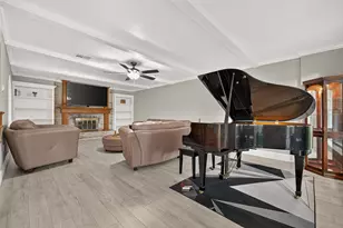 5507 Arncliffe Dr, Houston, TX 77088 - Photo 1