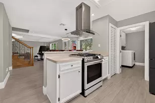 5507 Arncliffe Dr, Houston, TX 77088 - Photo 19