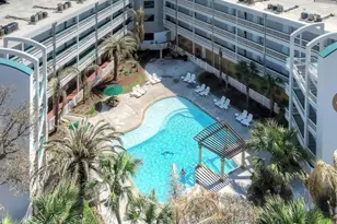 6102 Seawall Blvd, Galveston, TX 77551 - Photo 3