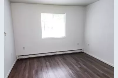 700 N Douglas Avenue, Three Rivers, MI 49093 - Photo 5