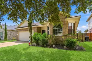 8203 Loetsch Ridge Way, Spring, TX 77379 - Photo 3