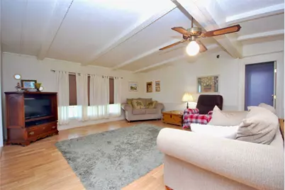 2301 E US Highway 90, Flatonia, TX 78941 - Photo 19