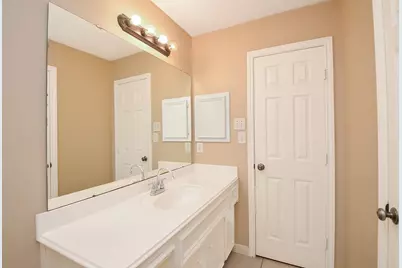 7310 Hickory Canyon Court, Humble, TX 77396 - Photo 23