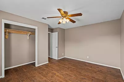 7228 Avenue R, Santa Fe, TX 77510 - Photo 31