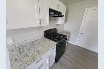 4909 Holloway Drive, Houston, TX 77048 - Photo 5