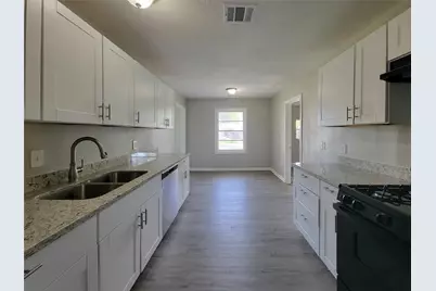 4909 Holloway Drive, Houston, TX 77048 - Photo 3