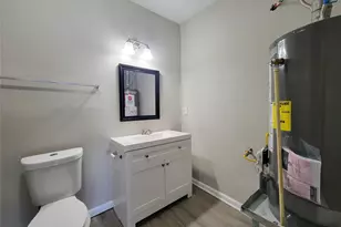 4909 Holloway Dr, Houston, TX 77048 - Photo 17