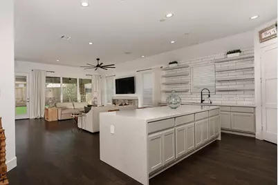12103 Bee Bush Court, Conroe, TX 77304 - Photo 5