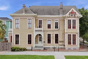1701 Ball, Galveston, TX 77550 - Photo 1