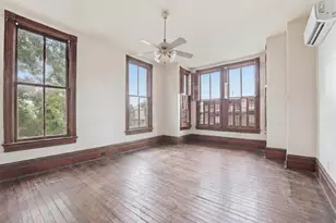 1701 Ball, Galveston, TX 77550 - Photo 11