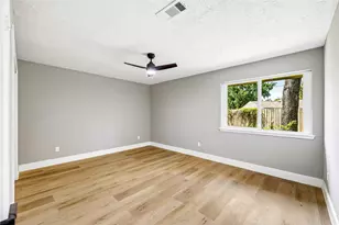 23323 Birnam Wood Blvd, Spring, TX 77373 - Photo 17