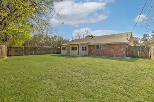 501 Ladd St, Dayton, TX 77535 - Photo 29