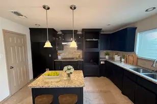 3607 Vineyard Dr, Houston, TX 77082 - Photo 7