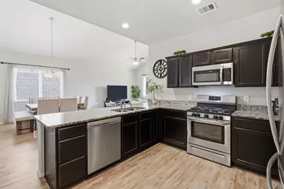 11507 Castle Nugent Court, Conroe, TX 77304 - Photo 11