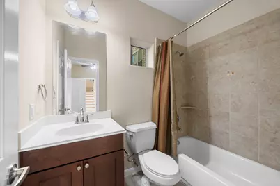 932 W 26th Street #B, Houston, TX 77008 - Photo 9