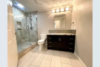 2111 Welch Street #B110, Houston, TX 77019 - Photo 15