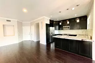 2111 Welch St, Houston, TX 77019 - Photo 3