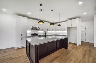 514 Melbourne St, Houston, TX 77022 - Photo 29