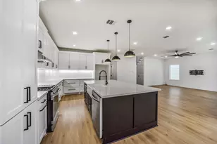 514 Melbourne St, Houston, TX 77022 - Photo 27