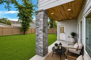 514 Melbourne St, Houston, TX 77022 - Photo 23