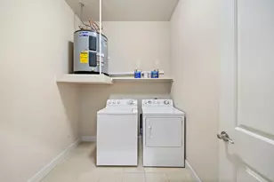 1010 Rosine St, Houston, TX 77019 - Photo 23