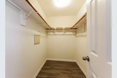 10931 Myrtle Oak Street, Houston, TX 77016 - Photo 7