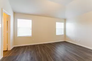 10931 Myrtle Oak St, Houston, TX 77016 - Photo 5