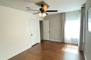 4705 Park Dr, Houston, TX 77023 - Photo 19