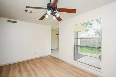 522 Jeff Davis Drive, Richmond, TX 77469 - Photo 9