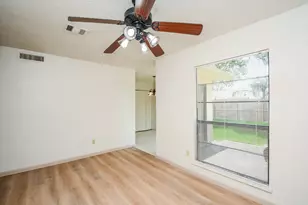 522 Jeff Davis Dr, Richmond, TX 77469 - Photo 9