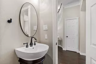 7027 Centre Oaks Dr, Houston, TX 77069 - Photo 9